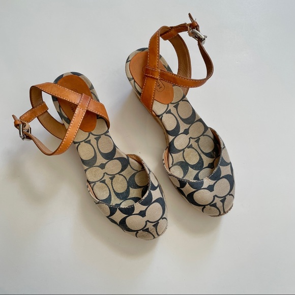 Coach Valerie Wedges - Picture 2 of 8